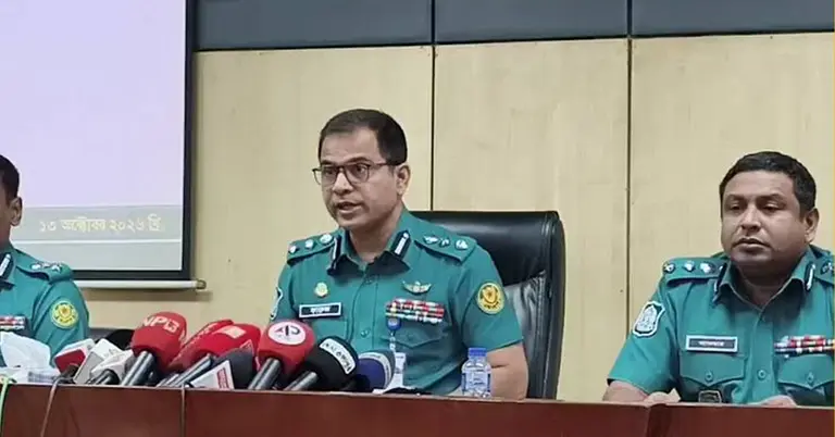 ডিএমপির সংবাদ সম্মেলন
